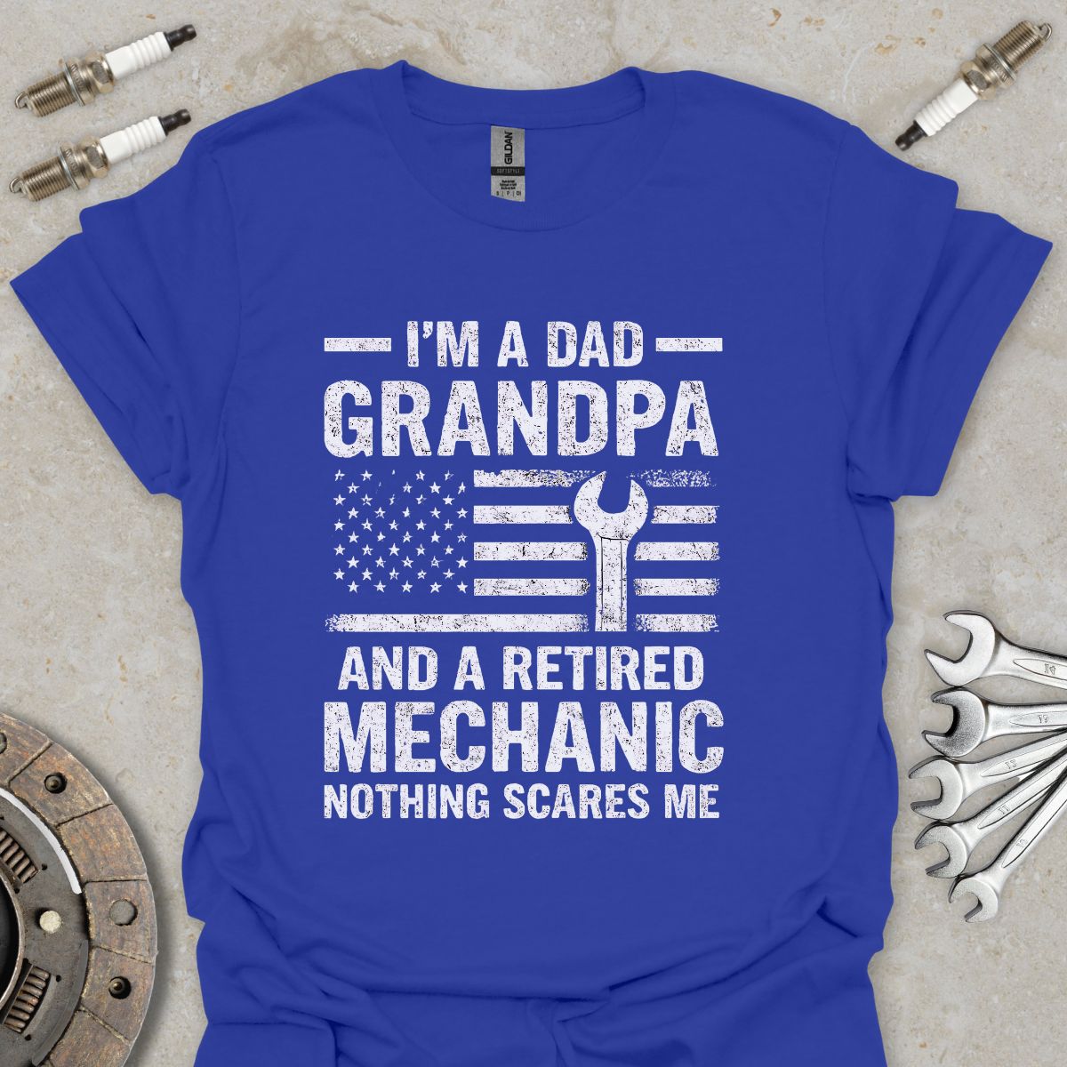 I'm a Dad, Grandpa & retired Mechanic T-Shirt